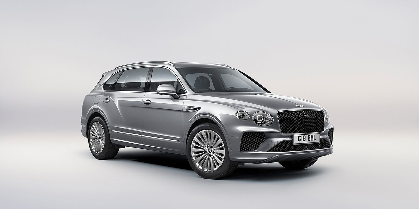 Bentley Beirut Bentley Bentayga Extended Wheelbase luxury SUV front three quarter view in Moonbeam paint with 21 inch five spoke painted wheels